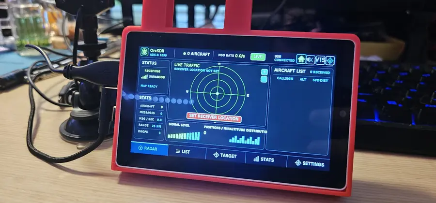 OrcSDR ADS-B dashboard with aircraft radar and aircraft list